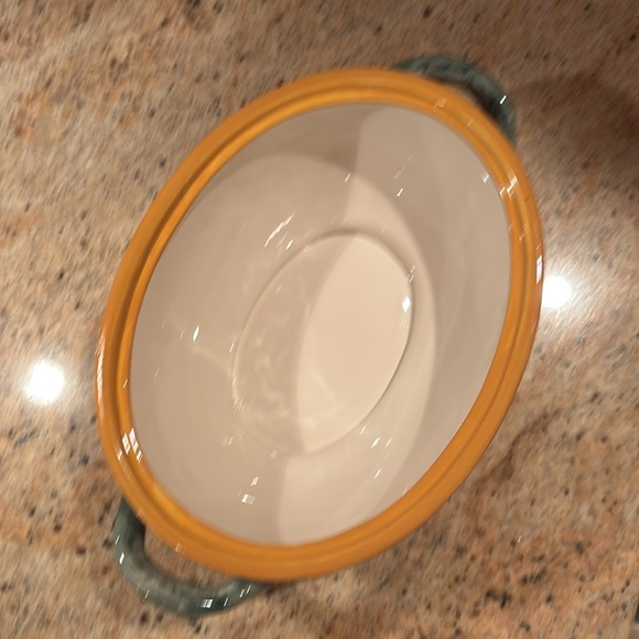 Fitz and Floyd Classics Ricamo Covered Vegetable Dish - Picture 6 of 16